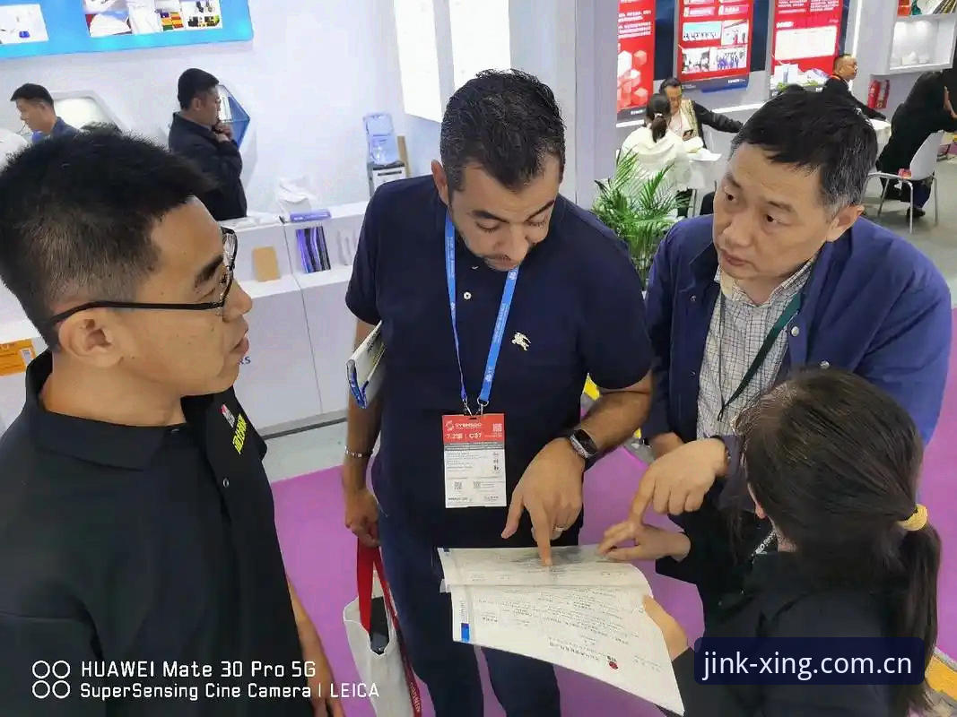 亚星体育平台多端选择深度分析：从注册登录到高画质观赛的完整决策参考